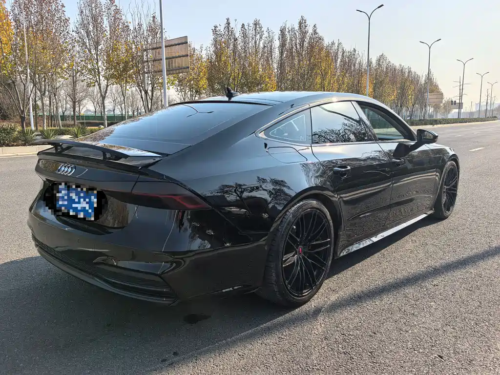 Audi A7 2021 45 TFSI Premium Selection купить на сайте DeffCars
