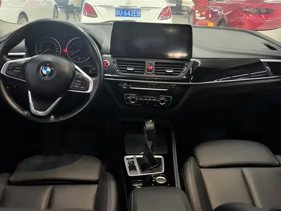 BMW 1 Series 2017 118i Sports купить на сайте DeffCars