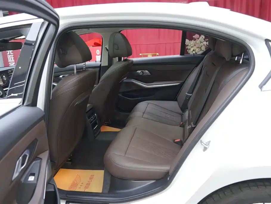 BMW 3 Series 2024 325Li M Sports Package купить на сайте DeffCars