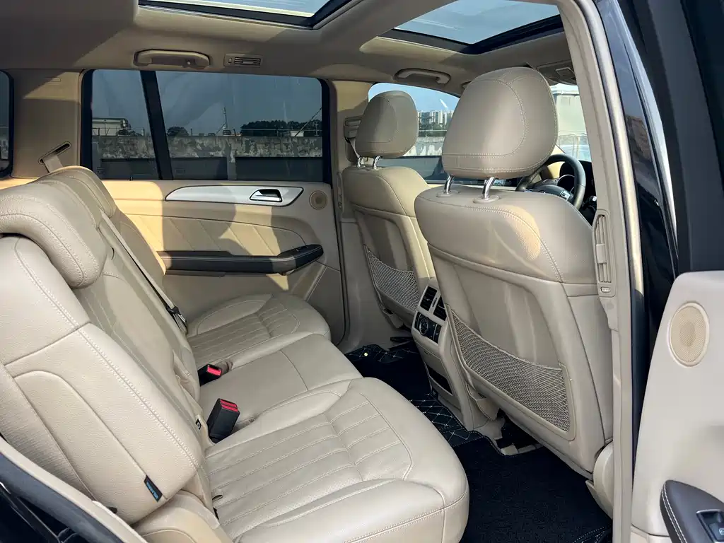 Mercedes-Benz GL Class 2015 GL 400 4MATIC Dynamic купить на сайте DeffCars