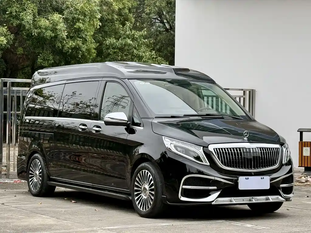 Mercedes-Benz V-Class 2018 V 260 L Premium Extended Edition National VI купить на сайте DeffCars