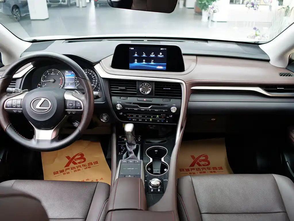 Lexus RX 2020 facelift 300 two-wheel drive comfort version купить на сайте DeffCars