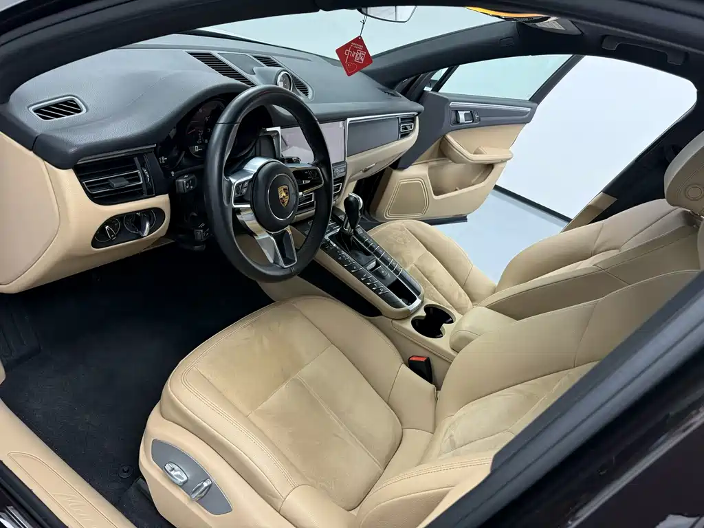 Macan 2018 Macan 2.0T купить на сайте DeffCars