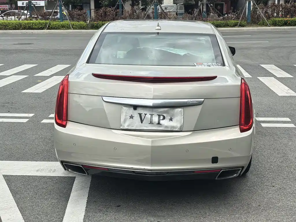 Cadillac XTS 2013 28T Comfort Model купить на сайте DeffCars