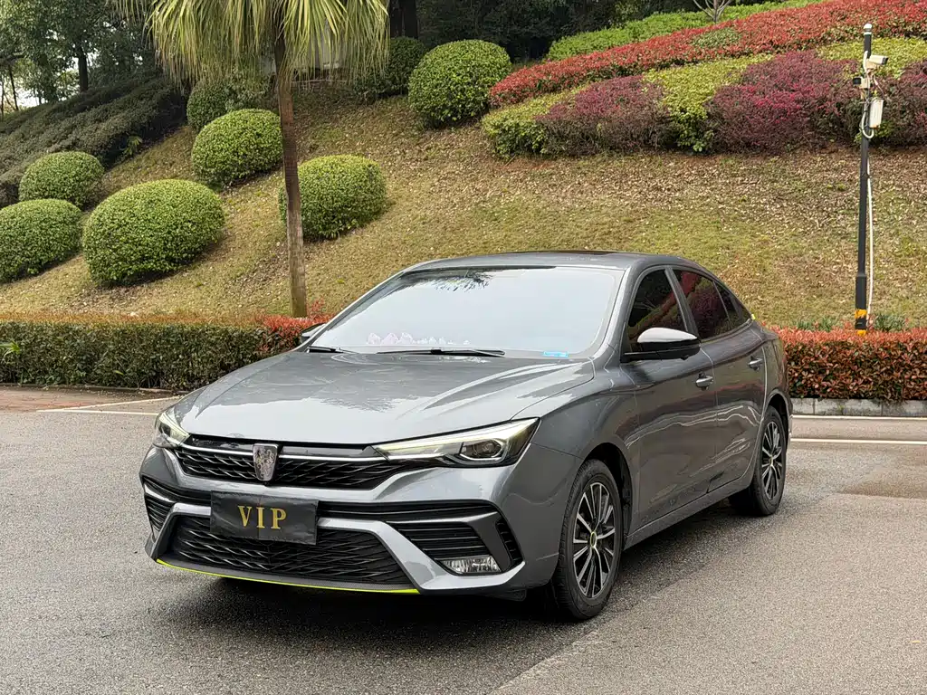 Roewe i5 2021 1.5L CVT Platinum Edition купить на сайте DeffCars