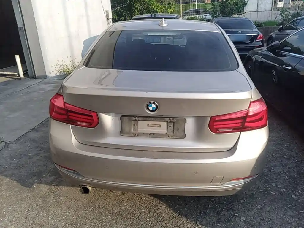BMW 3 Series 2016 320Li Fashion Model купить на сайте DeffCars