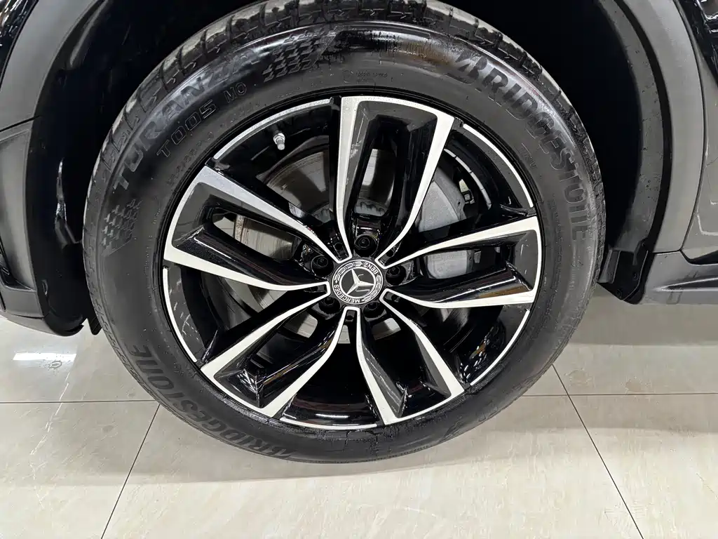 Mercedes-Benz GLC 2022 facelift GLC 260 L 4MATIC luxury model купить на сайте DeffCars