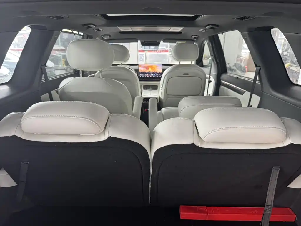 eπ008 2025 model 636Max Ruyi version 6 seats купить на сайте DeffCars