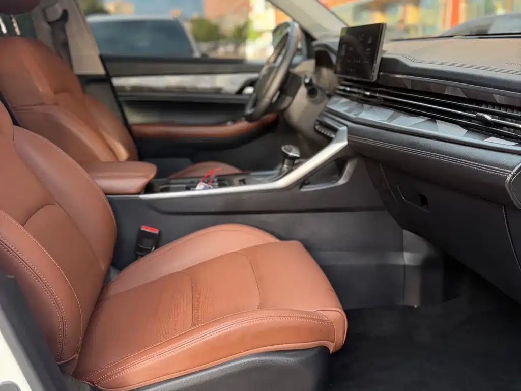 Vision X6 2021 PRO 1.4T Automatic Premium Model купить на сайте DeffCars