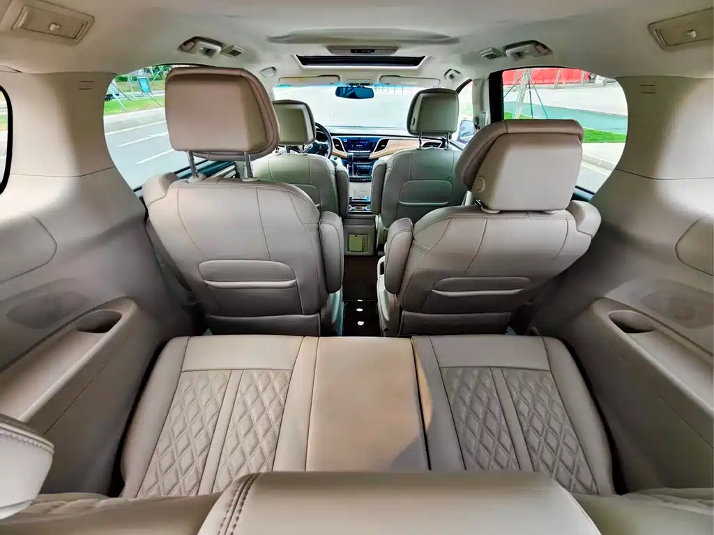 Buick GL8 2018 ES 28T Comfort Type National VI купить на сайте DeffCars