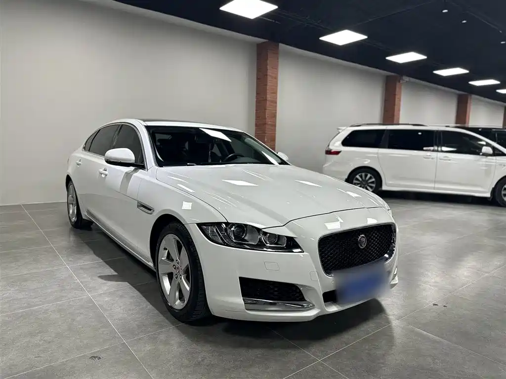 Jaguar XFL 2020 XFL 2.0T P200 2WD Elite Edition купить на сайте DeffCars