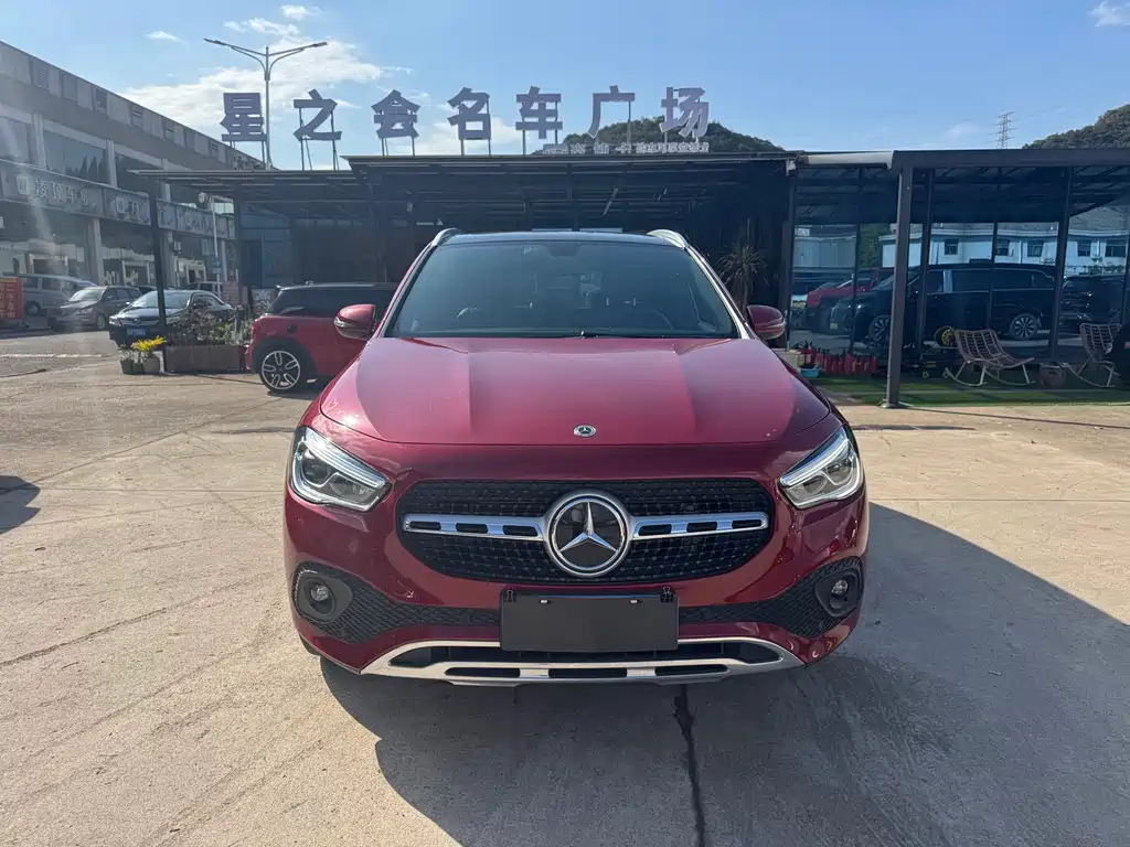 Mercedes-Benz GLA 2020 GLA 200 купить на сайте DeffCars
