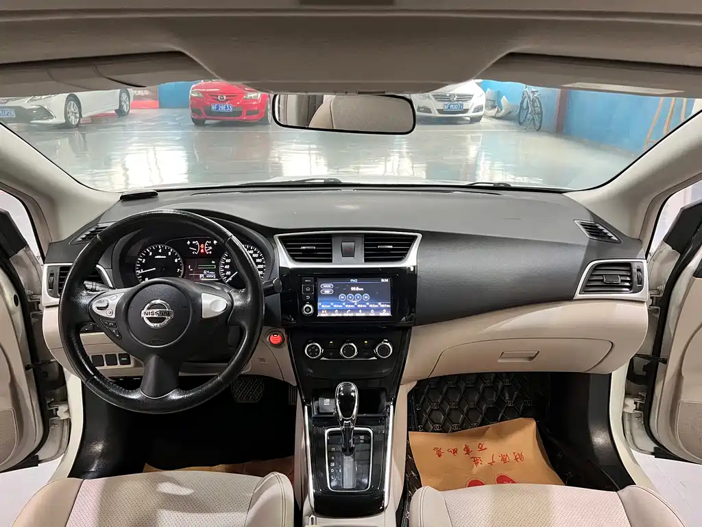 Sylphy 2018 1.6XV CVT Exclusive Edition купить на сайте DeffCars