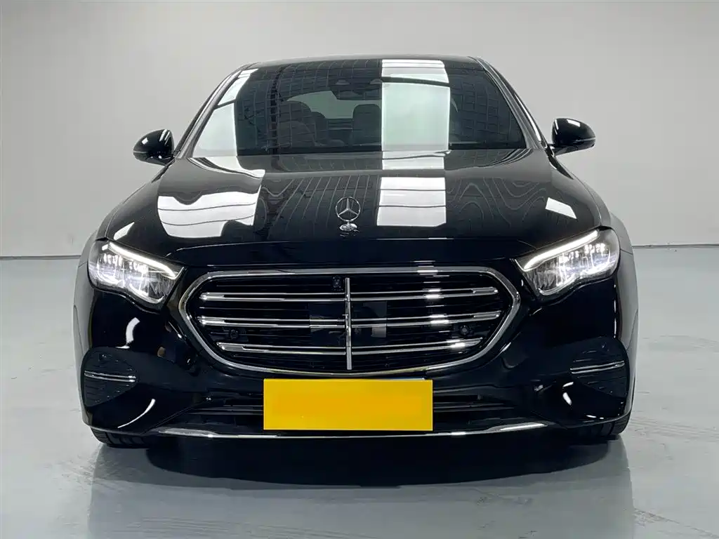 Mercedes-Benz E-Class 2024 E 300 L Luxury Model купить на сайте DeffCars