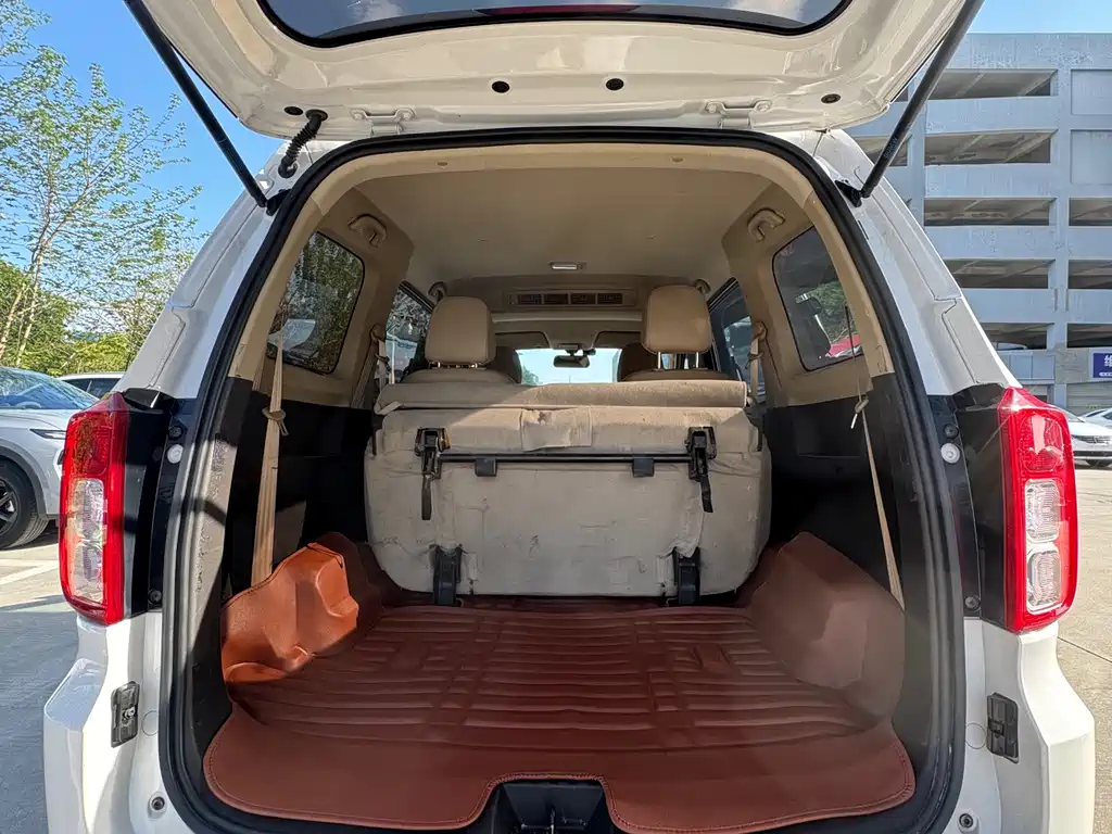 Wuling Hongguang 2021 facelift 1.5L S Comfort Hydraulic Assist LAR купить на сайте DeffCars