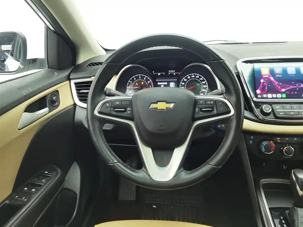 Cruze 2022 320 Automatic Sunroof Edition купить на сайте DeffCars