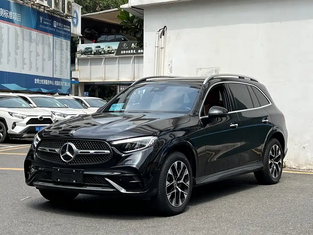 Mercedes-Benz GLC 2024 GLC 260 L 4MATIC luxury model 5 seats купить на сайте DeffCars