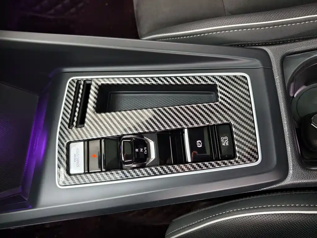 Golf 2023 facelift 280TSI DSG R-Line Lite купить на сайте DeffCars