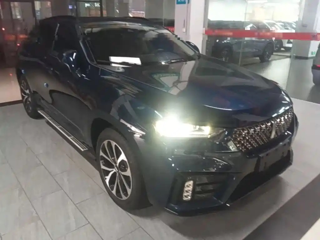 Wei brand VV7 2020 2.0T super luxury model купить на сайте DeffCars