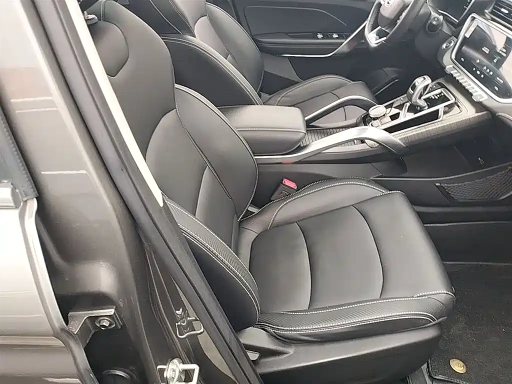 Boyue 2020 1.8TD DCT Zhilian PRO купить на сайте DeffCars