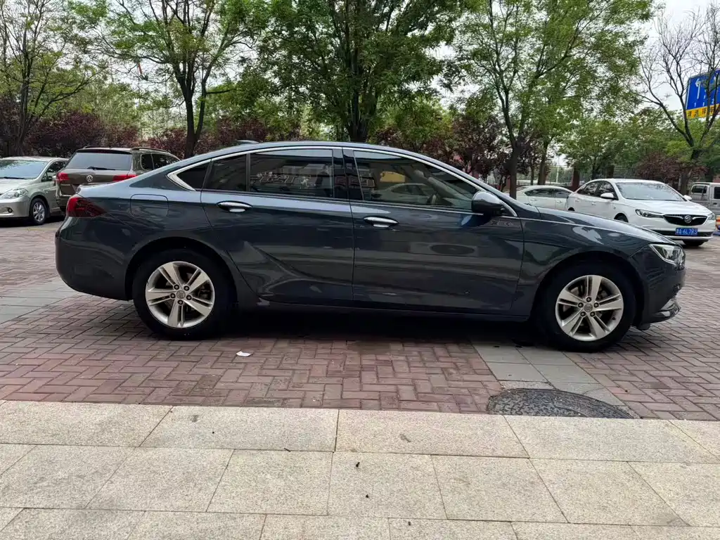 Regal 2019 20T Elite National VI купить на сайте DeffCars