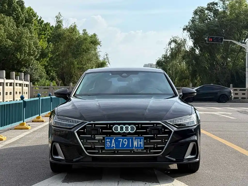 Audi A7L 2022 45 TFSI S-line Dream Future Edition купить на сайте DeffCars