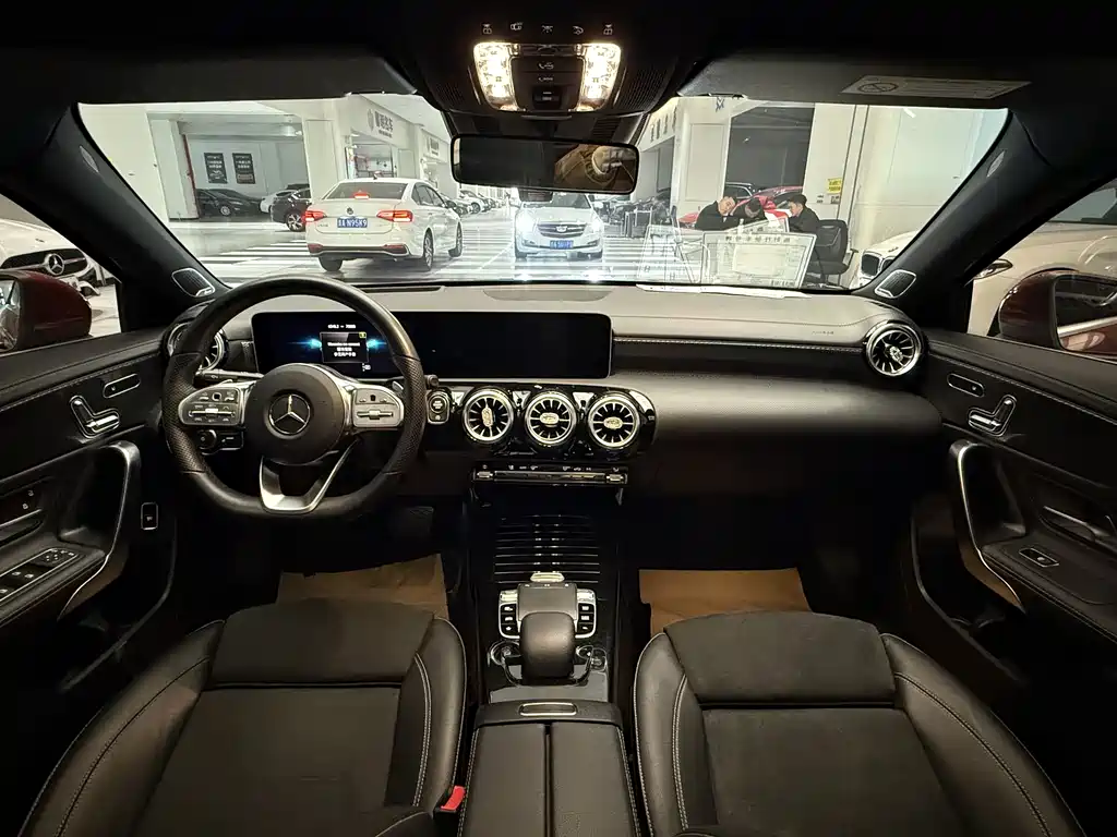 Mercedes-Benz A-Class 2019 A 200 L sports sedan first special edition купить на сайте DeffCars