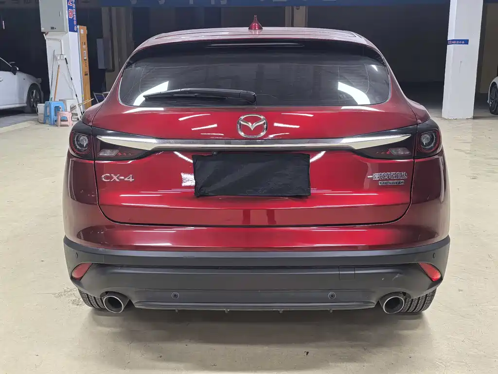 Mazda CX-4 2020 2.0L automatic two-wheel drive Blue Sky Vibrant Edition купить на сайте DeffCars
