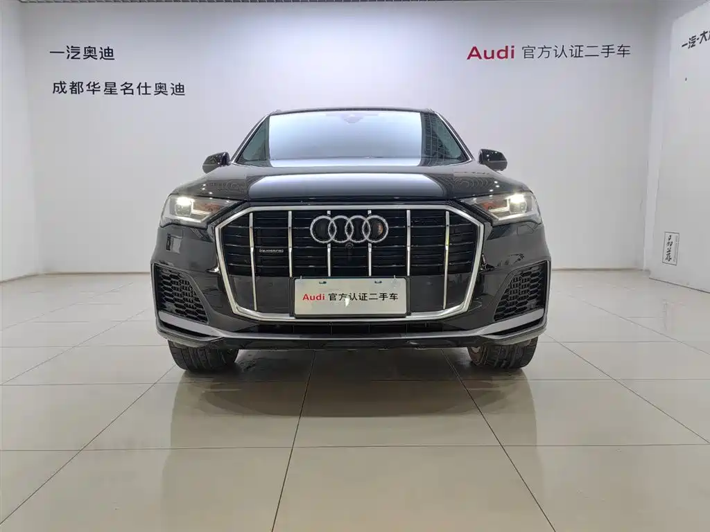 Audi Q7 2022 55 TFSI quattro S line sports купить на сайте DeffCars