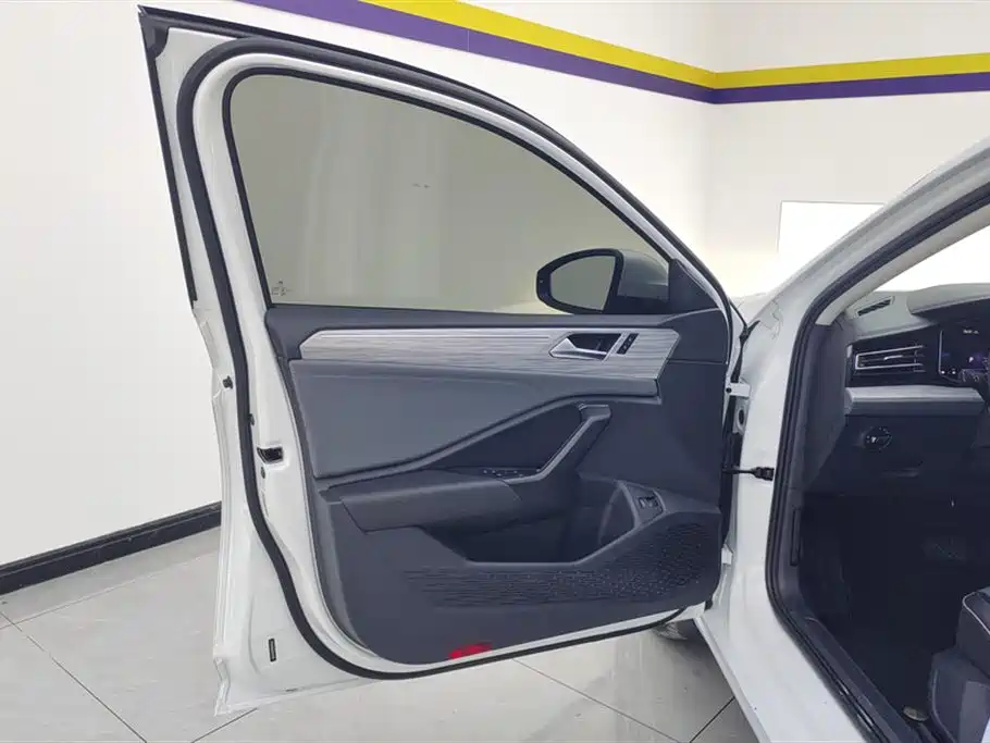Sagitar 2023 300TSI DSG Super Edition купить на сайте DeffCars