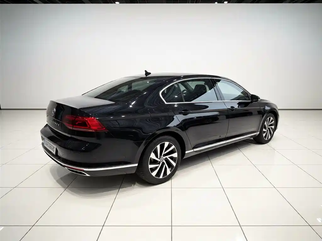 Magotan GTE plug-in hybrid 2022 GTE luxury model купить на сайте DeffCars