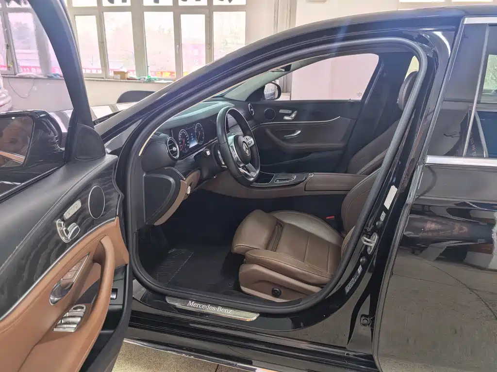Mercedes-Benz E-Class 2019 E 260 L Sports 4MATIC купить на сайте DeffCars