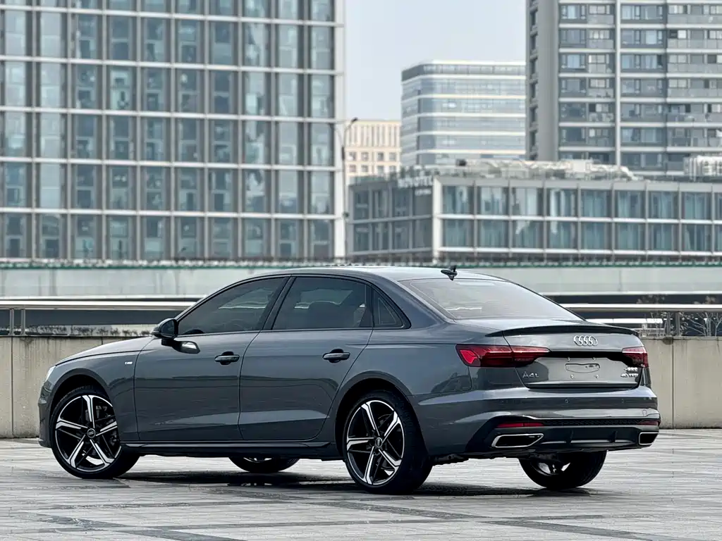 Audi A4L 2024 40 TFSI luxury and dynamic model купить на сайте DeffCars