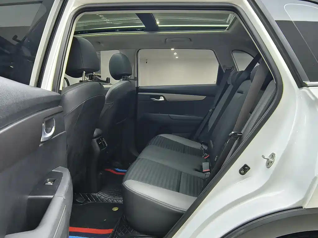 Zhipao 2019 2.0L Automatic Smart Enjoy Deluxe Edition купить на сайте DeffCars
