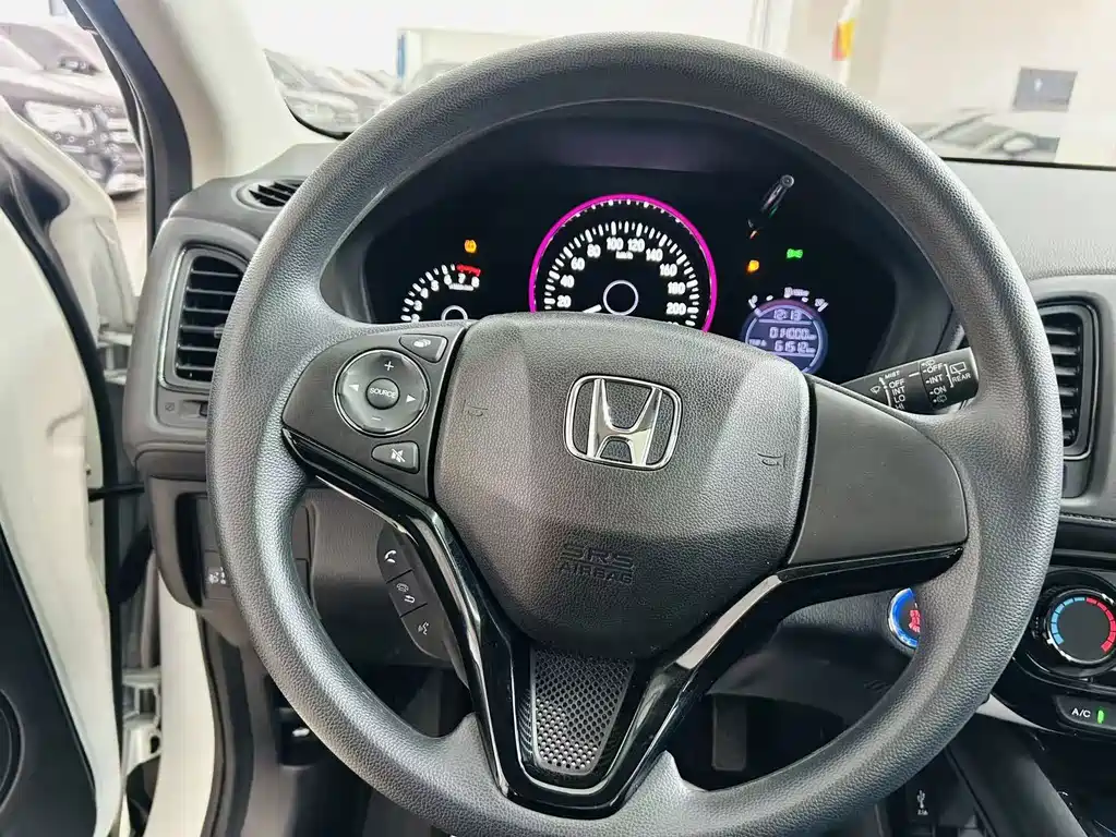 Vezel (HR-V) 2022 1.5L CVT Pioneer Edition купить на сайте DeffCars
