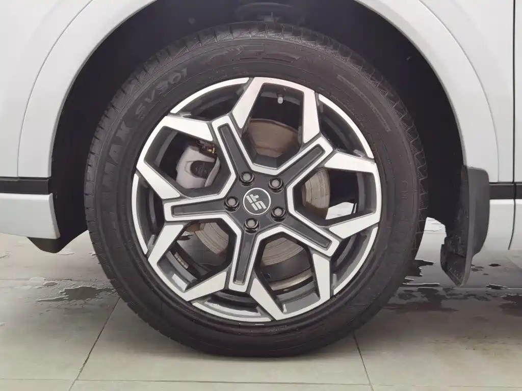 Jietu Shanhai L7 PLUS 2026 model 121km comfort version 5 seats купить на сайте DeffCars