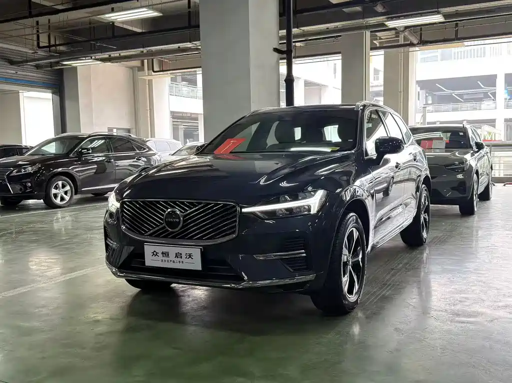 Volvo XC60 2026 B5 four-wheel drive Zhiyi Luxury Edition купить на сайте DeffCars