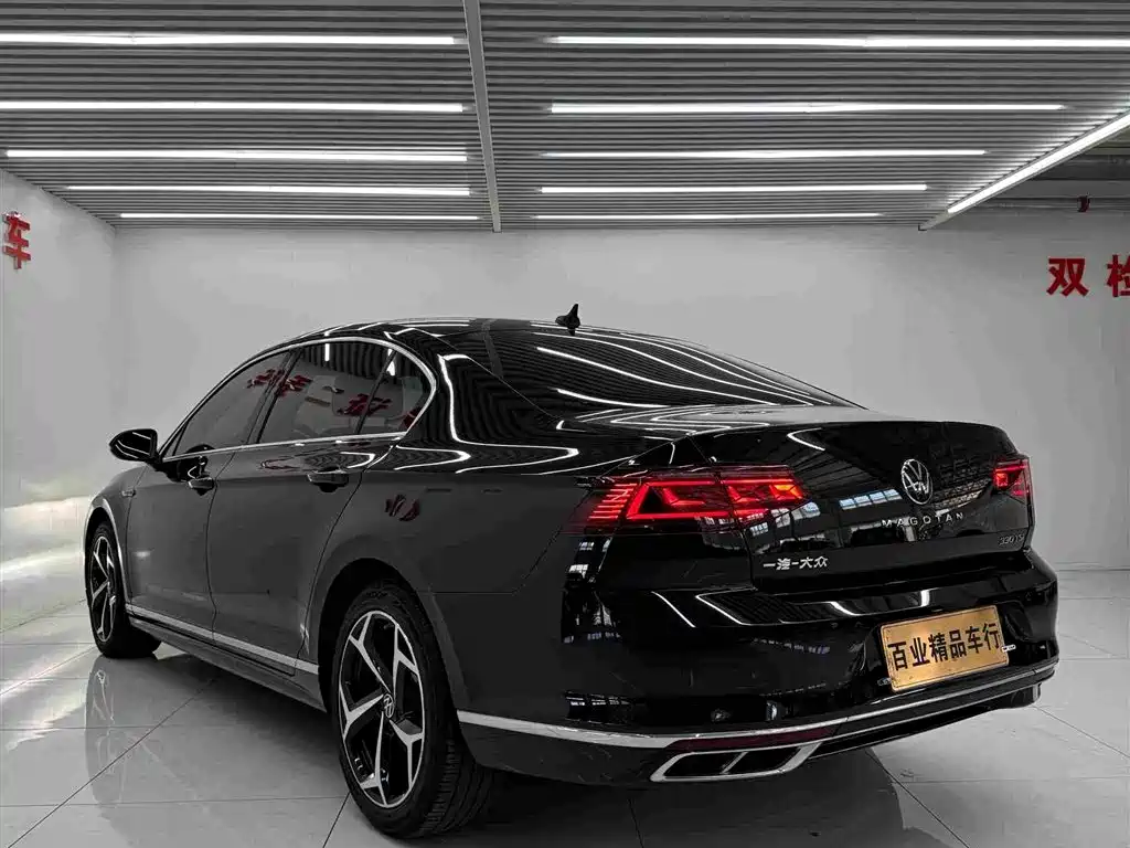 Magotan 2023 2 million commemorative edition 330TSI DSG luxury model купить на сайте DeffCars