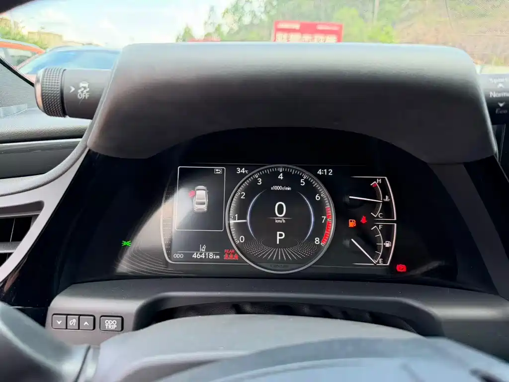 Lexus ES 2022 200 Excellence Edition купить на сайте DeffCars