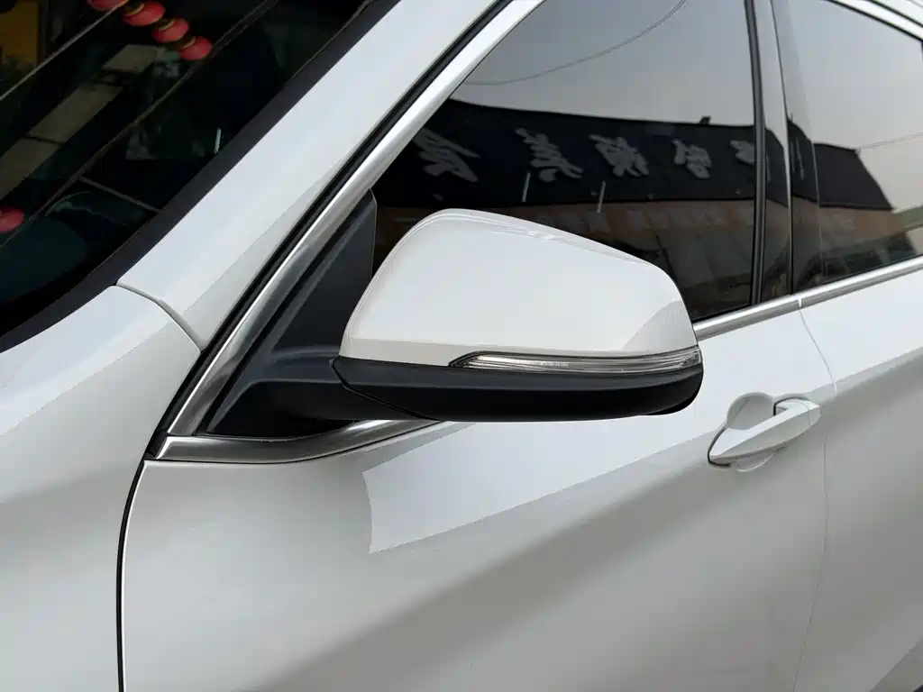 BMW X1 2020 sDrive20Li Exclusive Model купить на сайте DeffCars