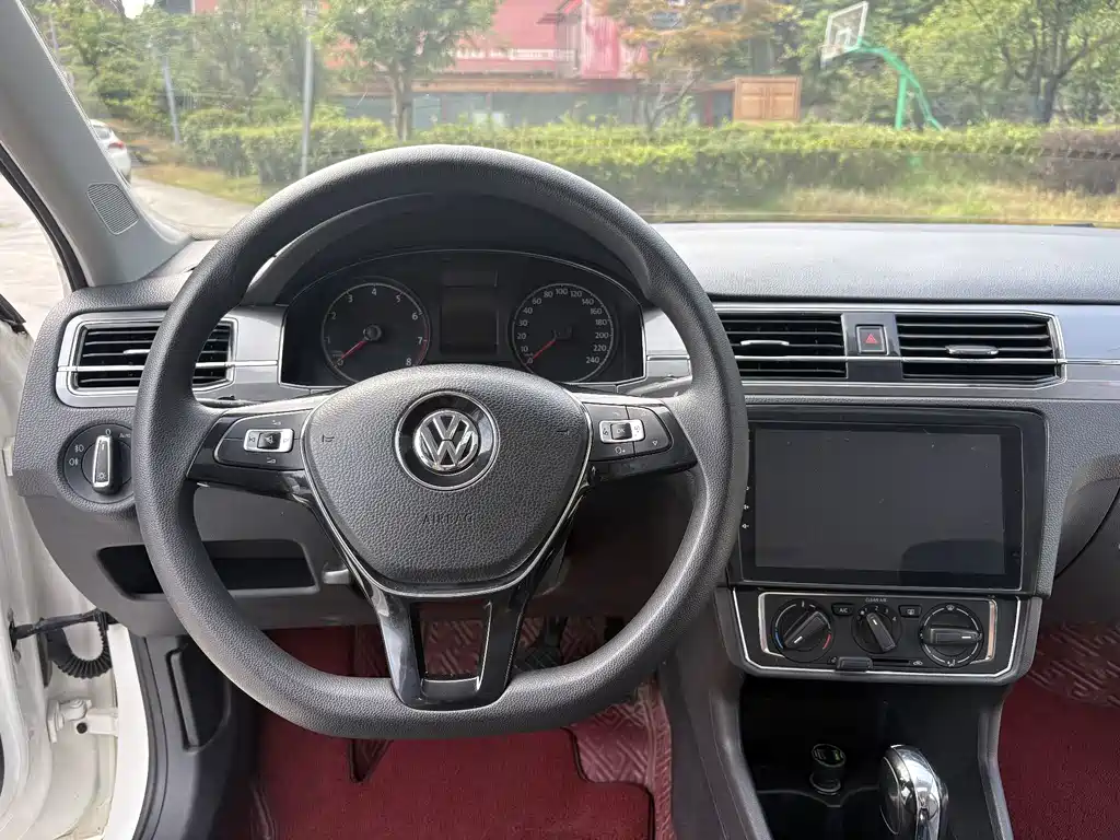 Santana 2018 1.5L automatic comfort version купить на сайте DeffCars