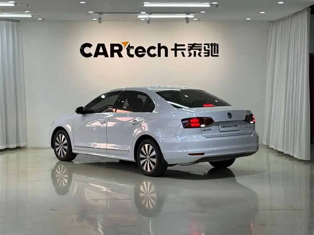 Sagitar 2018 1.6L automatic comfort model купить на сайте DeffCars