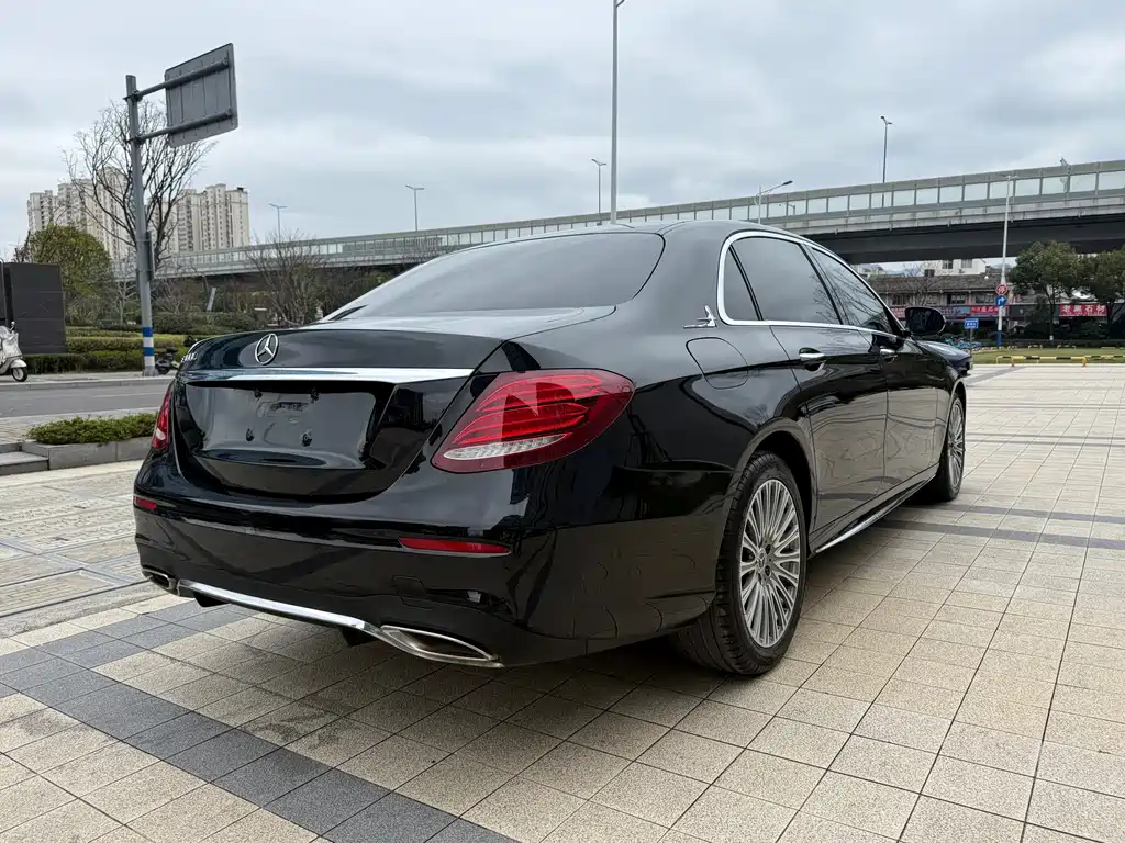 Mercedes-Benz E-Class 2019 E 300 L Fashion купить на сайте DeffCars