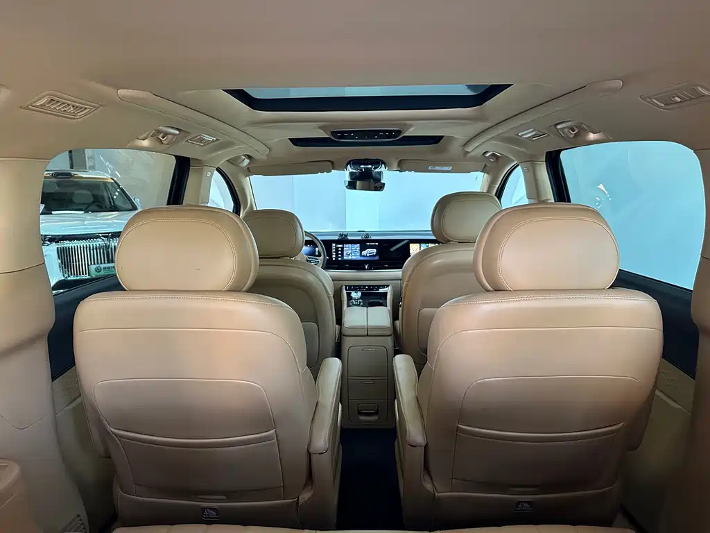 Lantu Dreamer 2024 PHEV Extra Long Battery Life Excellent Edition купить на сайте DeffCars