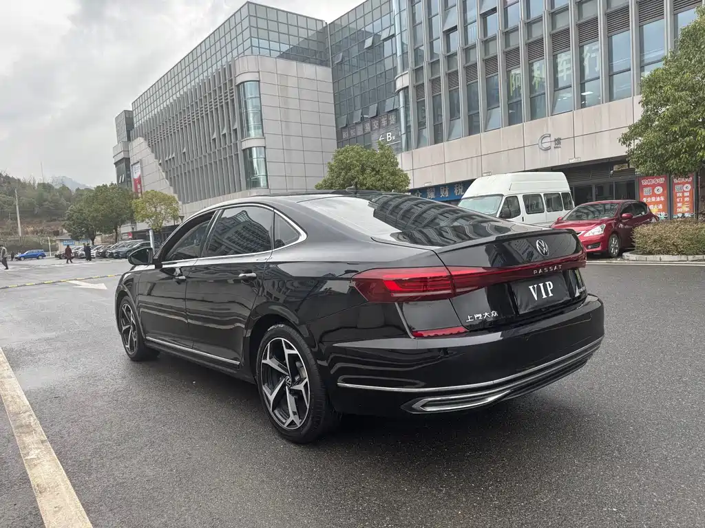 Passat 2023 facelift 330TSI Star Elite Edition купить на сайте DeffCars