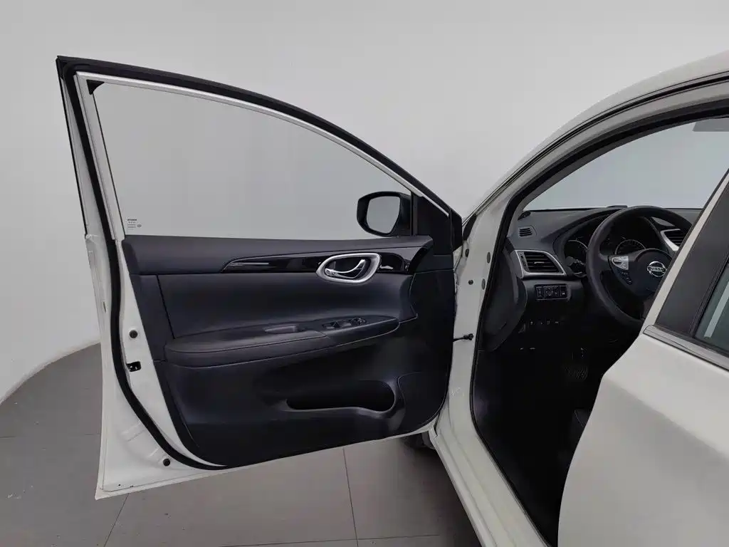 Sylphy 2022 Classic 1.6XL CVT Deluxe Edition купить на сайте DeffCars