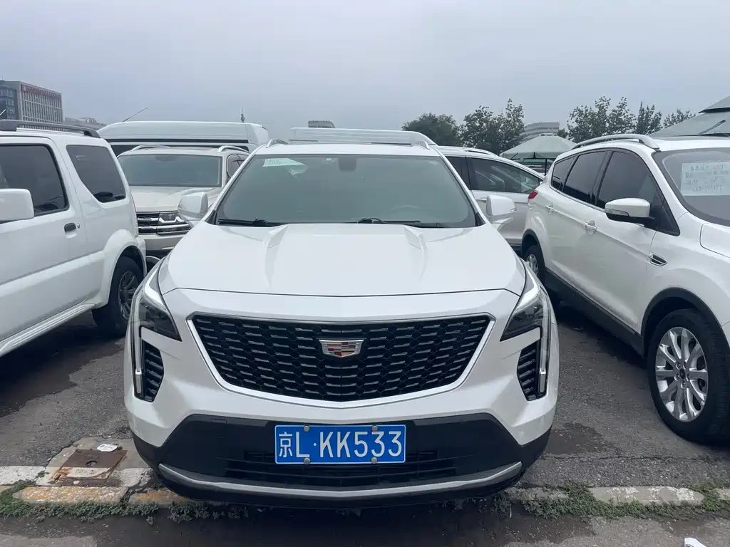 Cadillac XT4 2021 28T two-wheel drive luxury model купить на сайте DeffCars