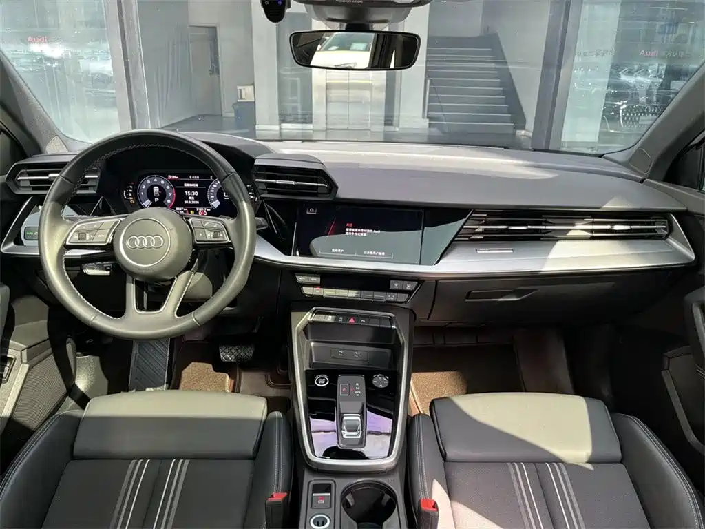 Audi A3 2024 Sportback 35 TFSI stylish and sporty купить на сайте DeffCars