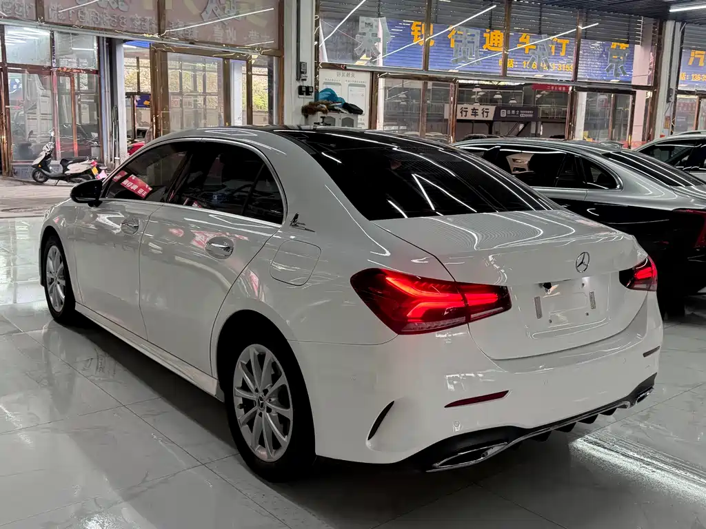 Mercedes-Benz A-Class 2021 A 200 L Sports Sedan Fashionable купить на сайте DeffCars
