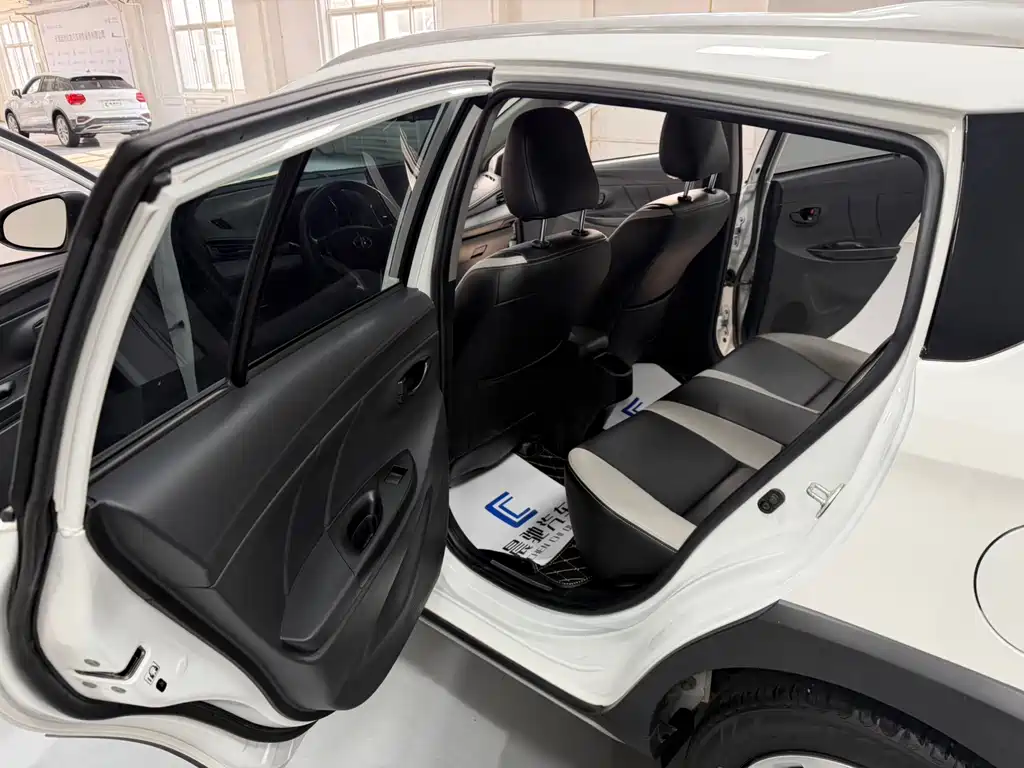 YARiS L Zhixuan 2022 model Zhixuan X 1.5L CVT leading PLUS version купить на сайте DeffCars